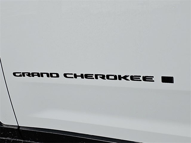 2022 Jeep Grand Cherokee L Altitude