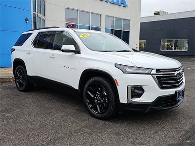 2023 Chevrolet Traverse LT Leather
