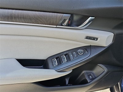 2019 Honda Accord Touring 2.0T