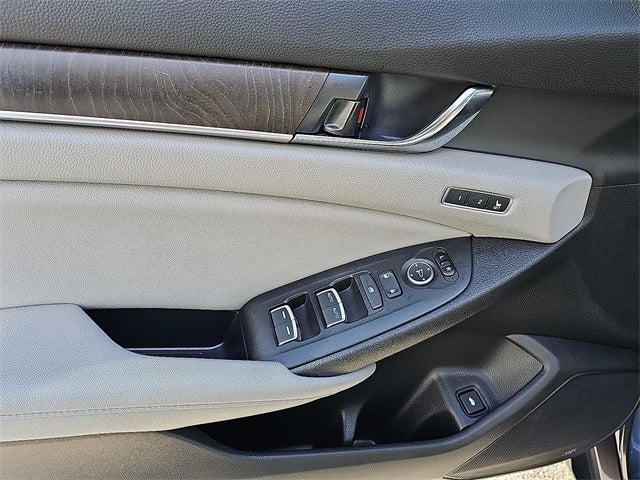 2019 Honda Accord Touring 2.0T