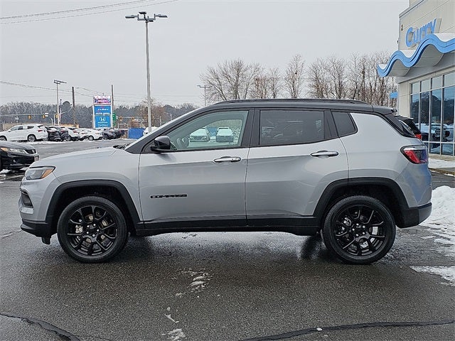 2022 Jeep Compass Altitude