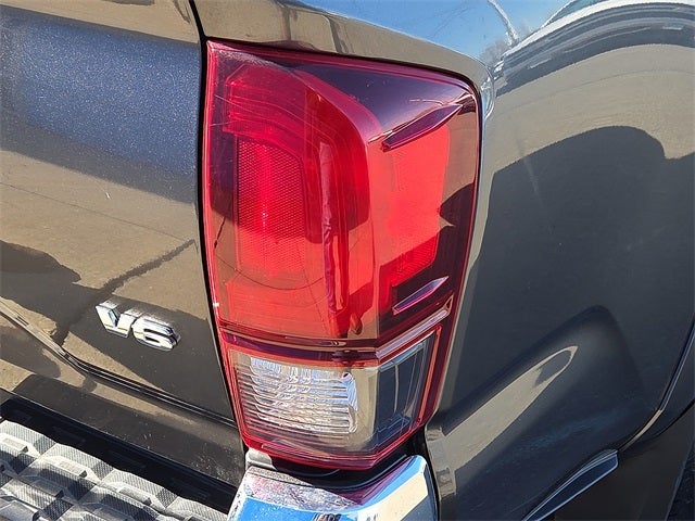 2018 Toyota Tacoma SR5 V6