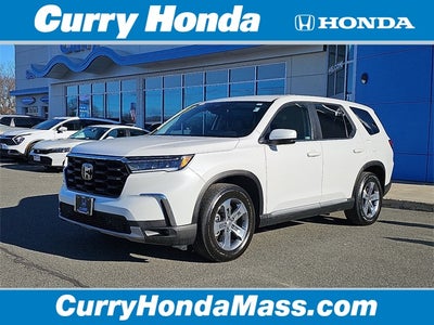 2023 Honda Pilot EX-L 8 Passenger