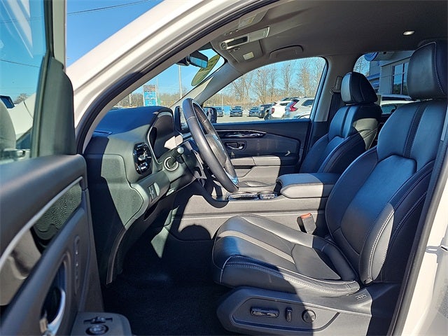 2023 Honda Pilot EX-L 8 Passenger