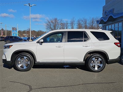 2023 Honda Pilot EX-L 8 Passenger