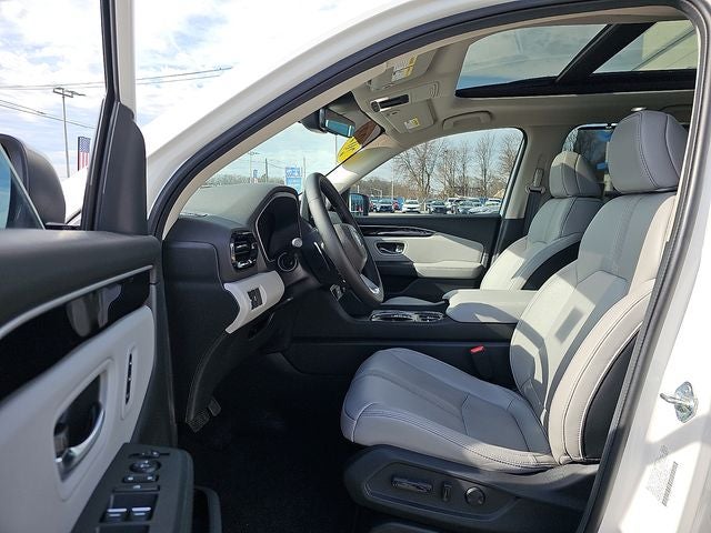 2024 Honda Pilot Touring