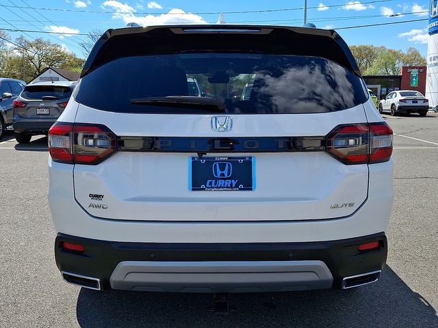 2023 Honda Pilot Elite