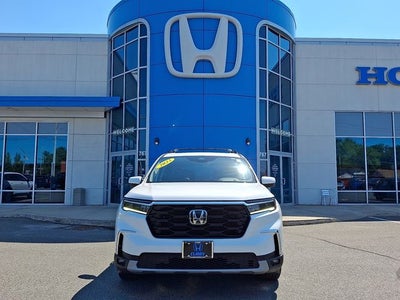 2023 Honda Pilot Elite