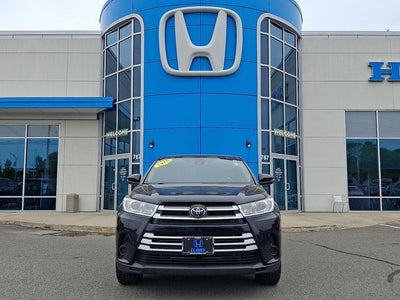 2019 Toyota Highlander LE