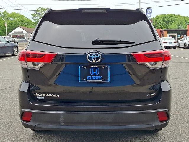 2019 Toyota Highlander LE