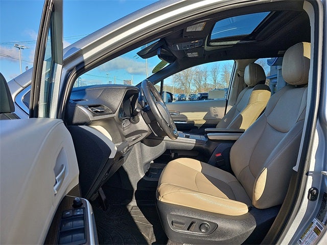 2021 Toyota Sienna XLE 7 Passenger