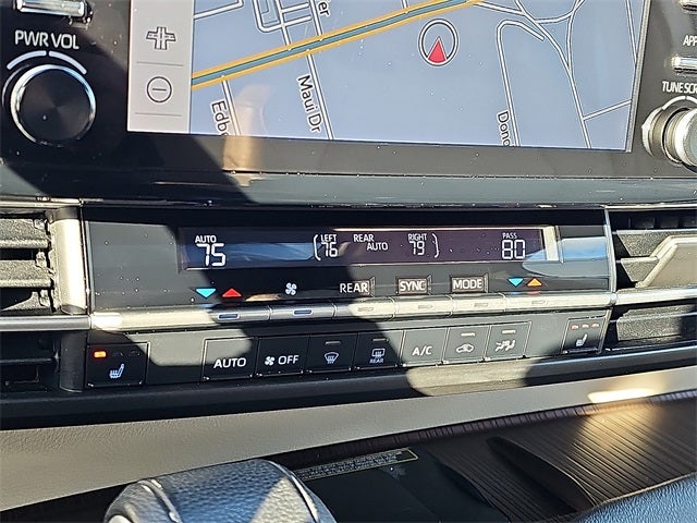 2021 Toyota Sienna XLE 7 Passenger