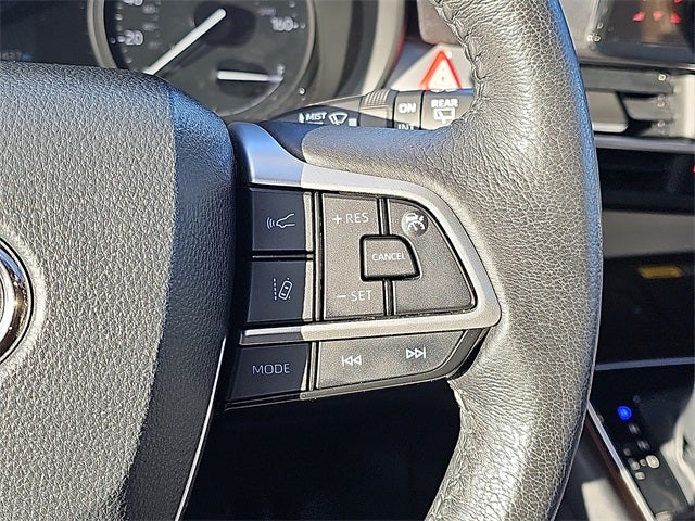 2021 Toyota Sienna XLE 7 Passenger