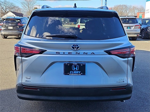 2021 Toyota Sienna XLE 7 Passenger