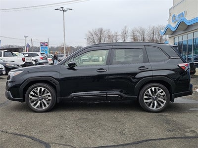 2025 Subaru Forester Touring