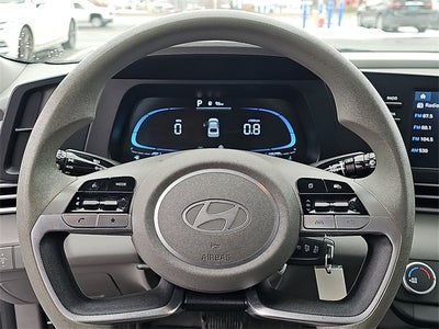 2024 Hyundai Elantra SE