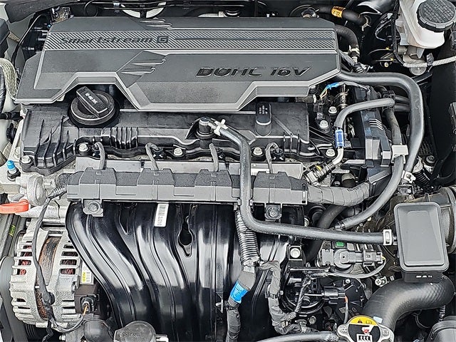 2024 Hyundai Elantra SE